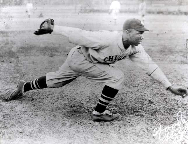 Image for article titled Josh Gibson and Other Negro League Legends You Should Know