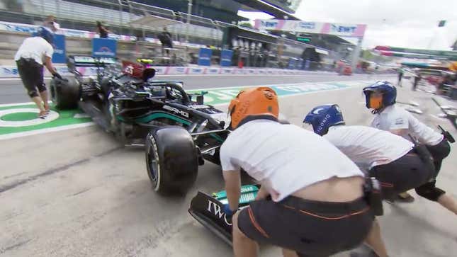 Image for article titled Valtteri Bottas Is Doing Just Fine, Nothing To See Here