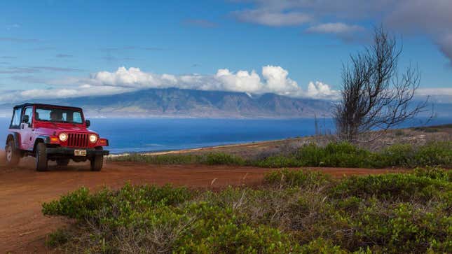 Image for article titled Hawai‘i Would Like Tourists To Stop Using U-Haul Instead Of Rental Cars