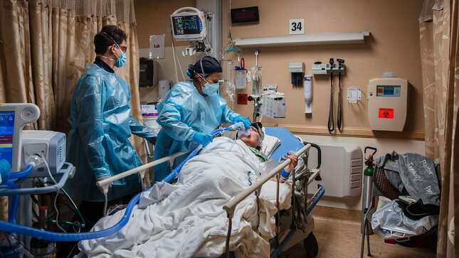 Image for article titled Here's a Harrowing Story of a Family Trying to Pay More Than $400,000 In Coronavirus Medical Bills