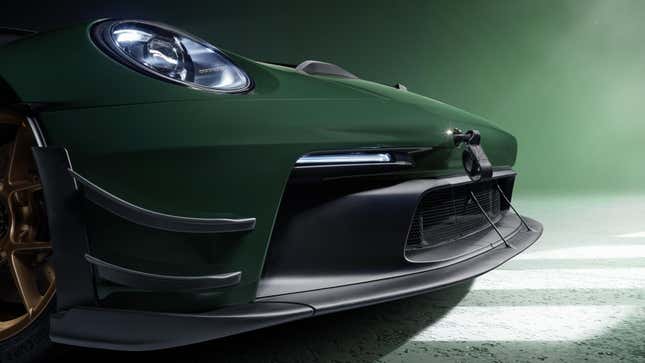 Image for article titled Porsche&#39;s Most Aggressive 911 GT3 RS Even Replaces The Rear Window With Carbon Fiber