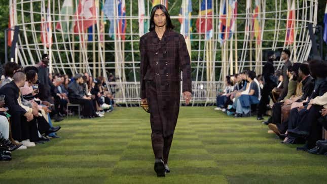 Image for article titled Best Looks from Pharrell’s Louis Vuitton Paris Runway Show