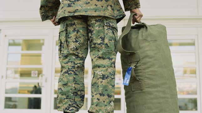 Image for article titled Pentagon Grants Military Service Members 3 Weeks of Leave for Abortion-Related Travel