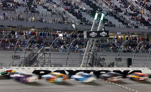 Image for article titled This Is How To Watch NASCAR&#39;s Iconic Daytona 500 This Weekend