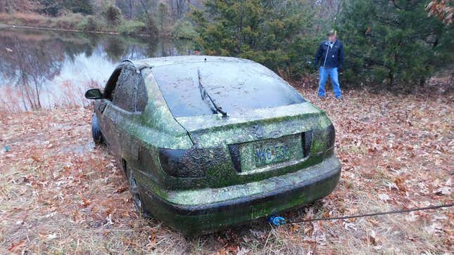 Image for article titled YouTubers Are Searching For Missing People By Finding Cars In Water