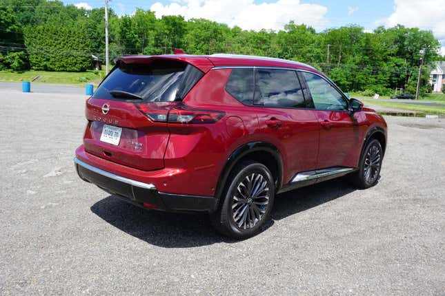 Image for article titled 2024 Nissan Rogue Is The Most Crossover Crossover To Ever Crossover