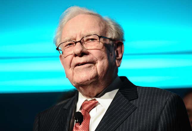 Philanthropist Warren Buffett is joined onstage by 24 other philanthropist and influential business people featured on the Forbes list of 100 Greatest Business Minds during the Forbes Media Centennial Celebration at Pier 60 on September 19, 2017 in New York City. 