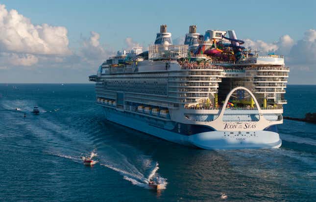 Image for article titled Boomers and millennials are spending extra vacation days on cruises, says Royal Caribbean CEO