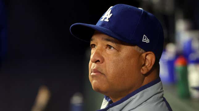 MLB awards races: Will Dodgers' manager Dave Roberts again be overlooked?