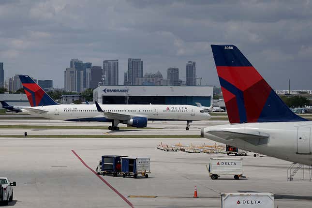 Image for article titled The 5 airports with the highest domestic airfares in America — and the 5 with the lowest