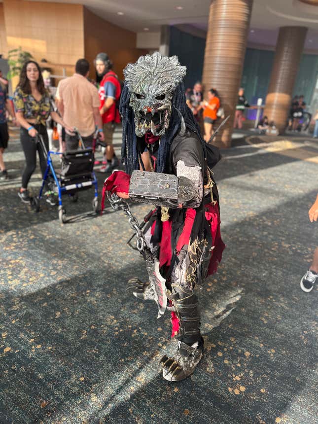 Image for article titled The Spookiest Cosplay at Midsummer Scream 2023