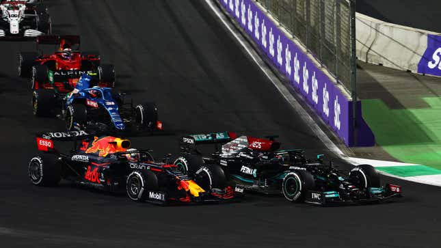 Image for article titled Hamilton and Verstappen Collide During Saudi Arabian Grand Prix