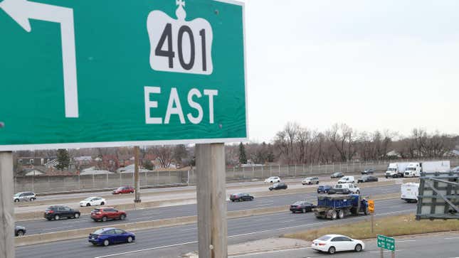 A Highway 401 sign in Ontario, Canada