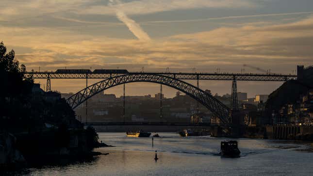 A photo of a split level bridge in Portugal. 