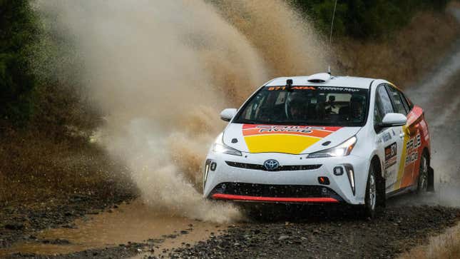Image for article titled Toyota Engineers Built A Prius Rally Car And They Let Me Drive It