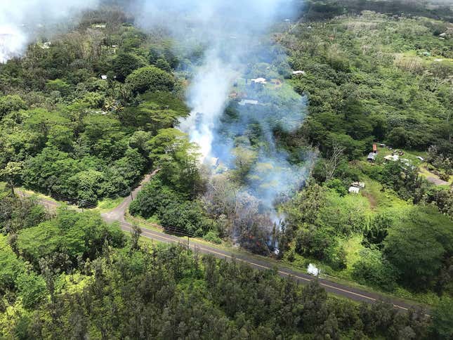 Hawaii's Kilauea volcano: Aerial photos show lava's slow-motion ...