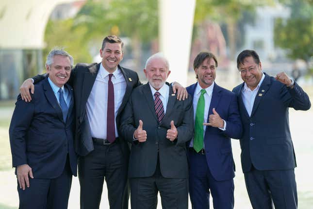 Heads of state from left to right: Argentina&#39;s outgoing President Alberto Fernandez, Paraguay&#39;s President Santiago Pena, Brazilian President Luiz Inacio Lula da Silva, Uruguay&#39;s President Luis Lacalle Pou and Bolivia&#39;s President Luis Arce, pose for a group photo at the 63rd Mercosur Summit, in Rio de Janeiro, Brazil, Thursday, Dec. 7, 2023. (AP Photo/Silvia Izquierdo)