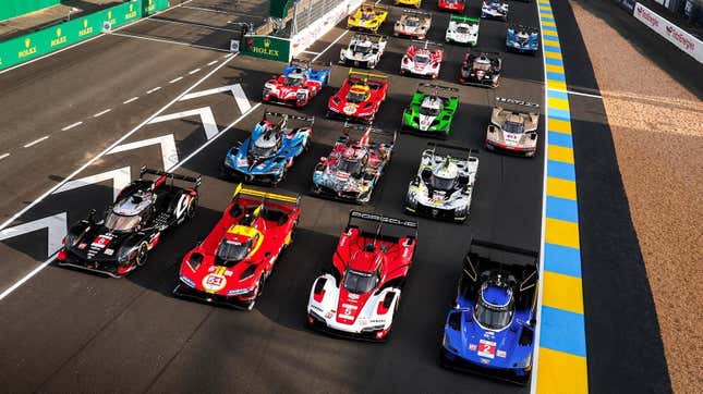 Imagen para el artículo titulado Anímate por las 24 horas de Le Mans con estos vídeos antiguos abordo