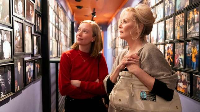 In <i>Hacks</i>, Women Don't Need a Redemption Arc