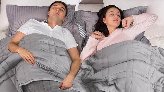 Omystyle King-Sized Reversible Weighted Blanket | $127 | Amazon | Clip Coupon