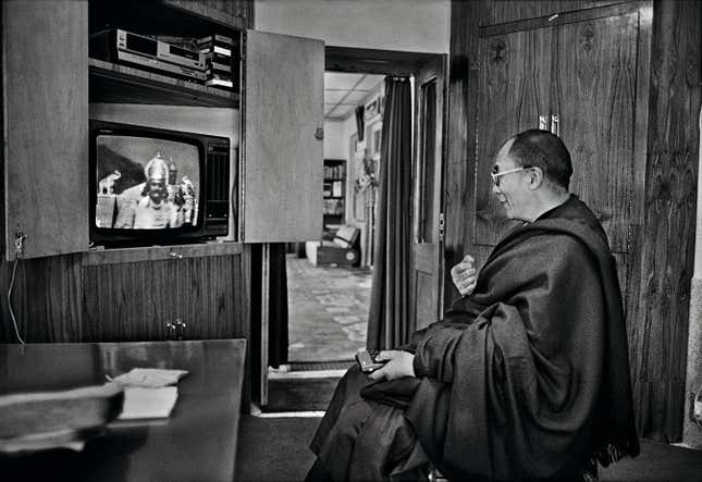 The Dalai Lama watches the popular “Mahabharata” serial on Indian television.