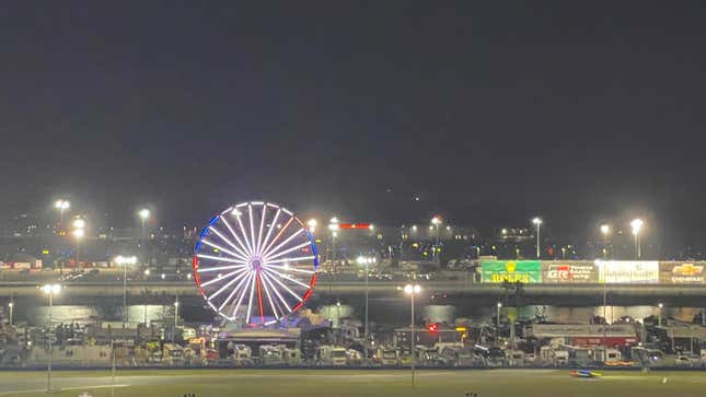 Image for article titled How Much It Costs To Watch The Entire 24 Hours Of Daytona From The Ferris Wheel