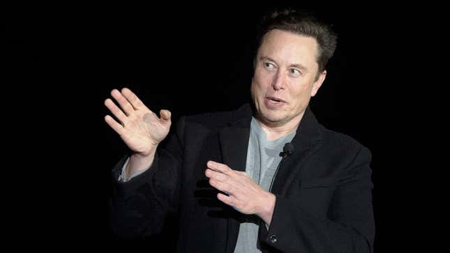 Image for article titled What Elon Musk Told Twitter Employees During His First Company Meeting