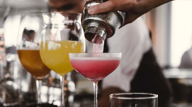 So you want to be a cocktail bartender?