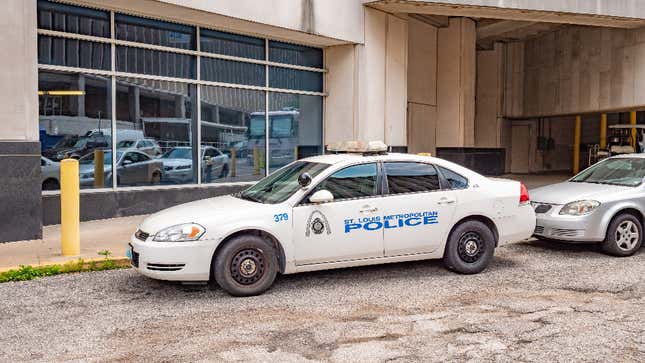 Image for article titled Jury Convicts Former St. Louis Police Officer in Beating of Black Undercover Cop