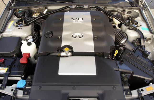 2003 Infiniti M45 4.5-liter V8