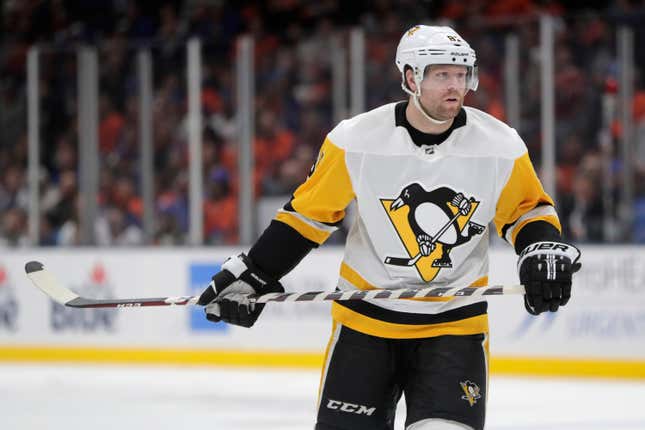 Image for article titled Phil Kessel Is On The Trade Block And That's Probably For The Best