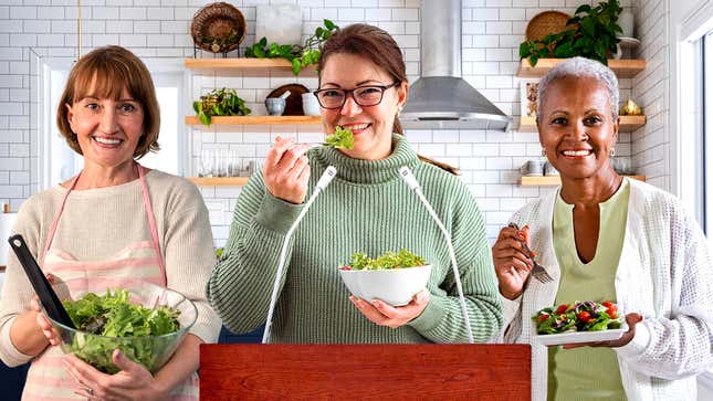 Image for article titled Nation’s Moms Announce Salads Can Be Very Filling