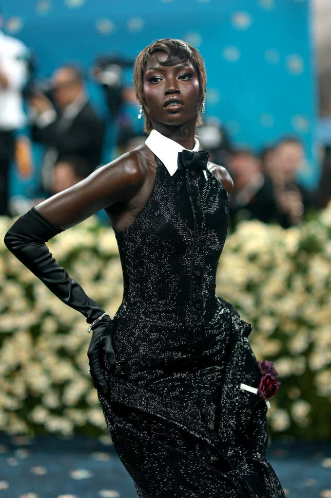 Image de l'article intitulé Met Gala 2025&amp;#xa0;: le plus grand album photo des looks des stars noires sur le tapis rouge
