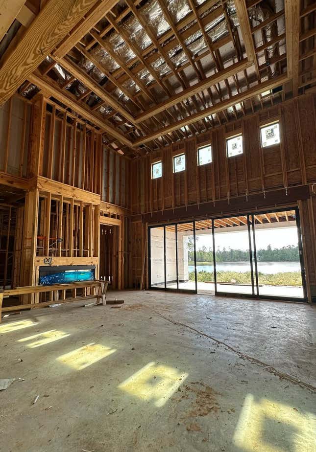 Image for article titled Inside Simone Biles, Jonathan Owens In-Progress Texas Lakeside Mansion