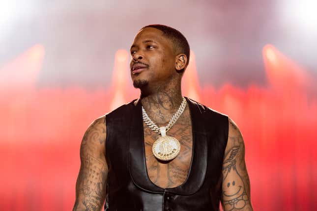 Rapper YG tritt während der „Red Cup Tour“ am 2. Februar 2023 im Kia Forum in Inglewood, Kalifornien, auf.