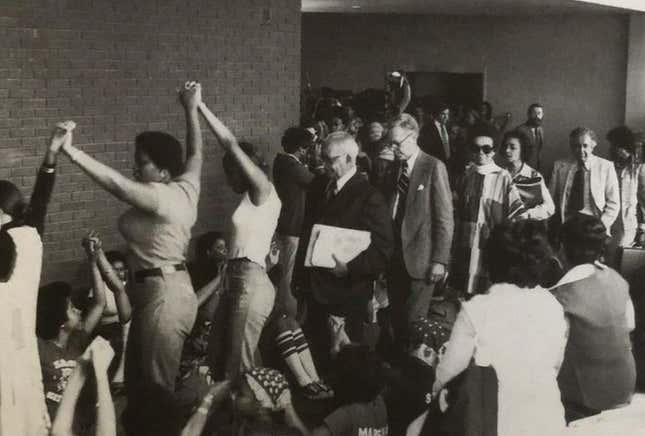 Imagen para el artículo titulado Antes del discurso de graduación de Morehouse de Biden, aquí está la historia de las protestas estudiantiles de HBCU