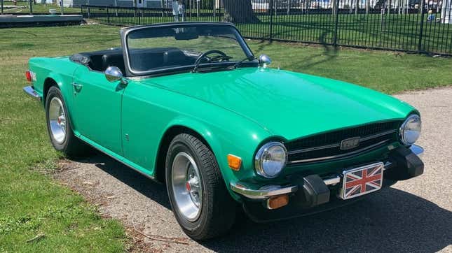 TRS british car green paint convertible