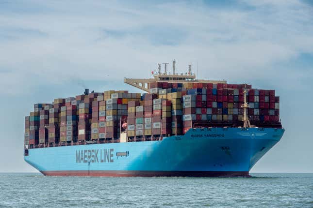 Imagen para el artículo titulado 🌏 Maersk está evitando el Mar Rojo