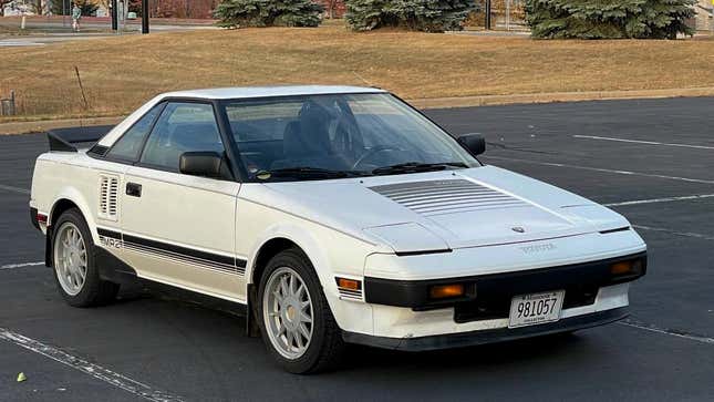 Nice Price or Mo Dice 1985 Toyota MR2