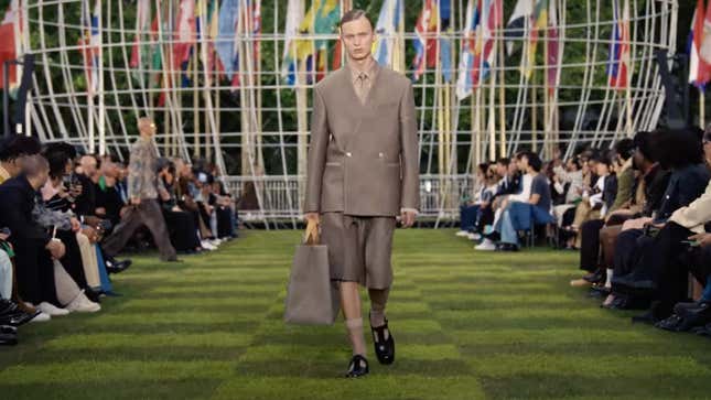 Image for article titled Best Looks from Pharrell’s Louis Vuitton Paris Runway Show