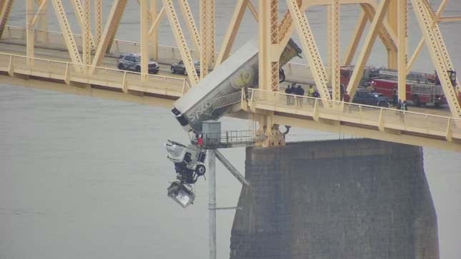 Image for article titled Truck Driver Safe After Dangling Off Bridge 70 Feet Above Ohio River