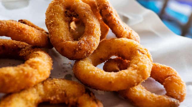 Pile of onion rings