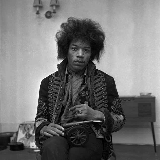 Chanteur et guitariste de rock américain Jimi Hendrix (1942-1970).