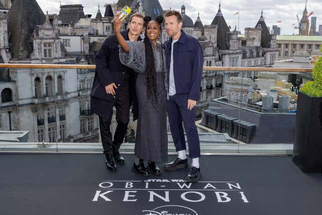 Image for article titled These Obi-Wan Kenobi Press Tour Pictures Are Soothing Our Souls