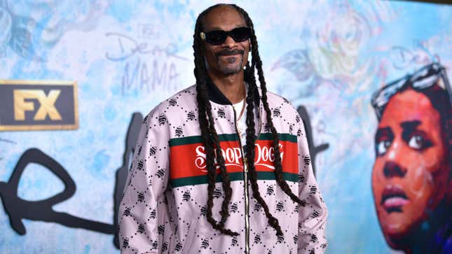 LOS ANGELES, CALIFORNIA - APRIL 18: Snoop Dogg attends the premiere of FX’s “Dear Mama” at Academy Museum of Motion Pictures on April 18, 2023 in Los Angeles, California. 