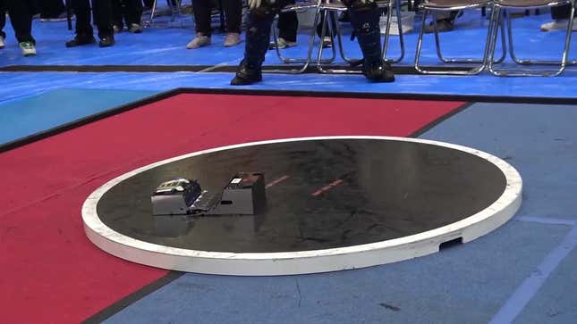 Japan'<em></em>s Fighting Robots Are The Future Of Sumo