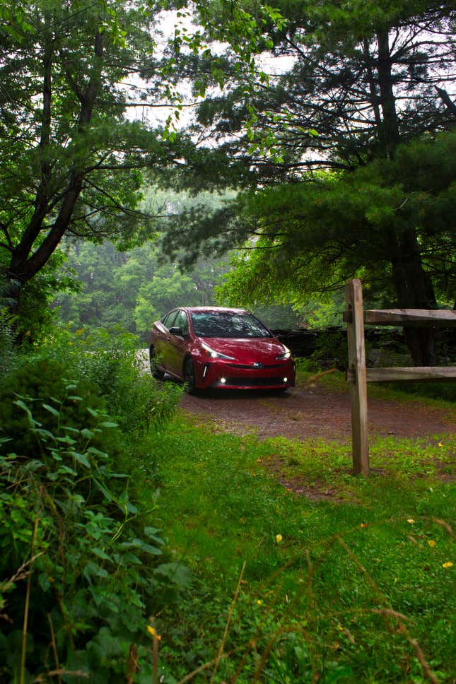 Image for article titled What Happened That The Toyota Prius Looks Good?