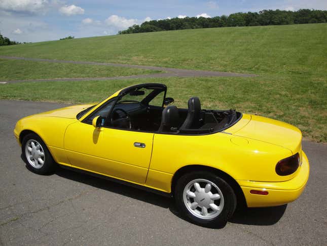 This 42,000-Mile Yellow Mazda Miata Is A Rare Time Capsule