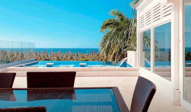 Image for article titled Take a Peek Inside Cardi B&#39;s Impressive Real Estate Portfolio