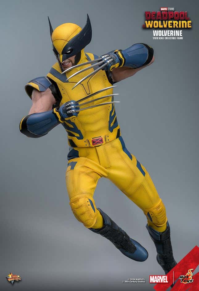 Image for article titled Hot Toys' New Wolverine & Deadpool Figure Gives Us Our Best Look Yet at Wolverine's Suit